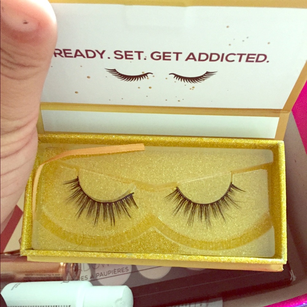 Lashes